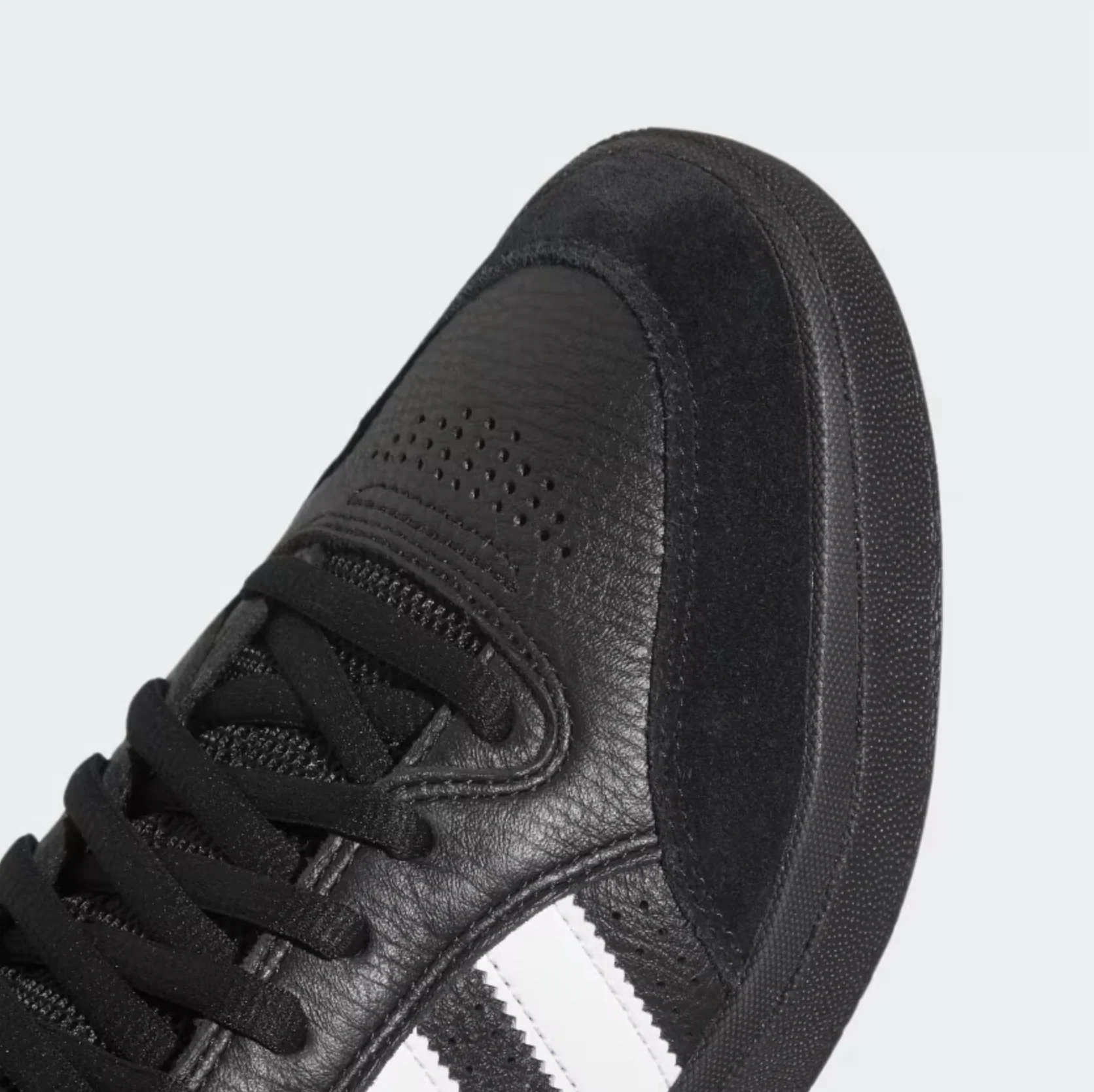 ADIDAS TYSHAWN LOW CORE BLACK / CLOUD WHITE / GOLD METALLIC - Image 2
