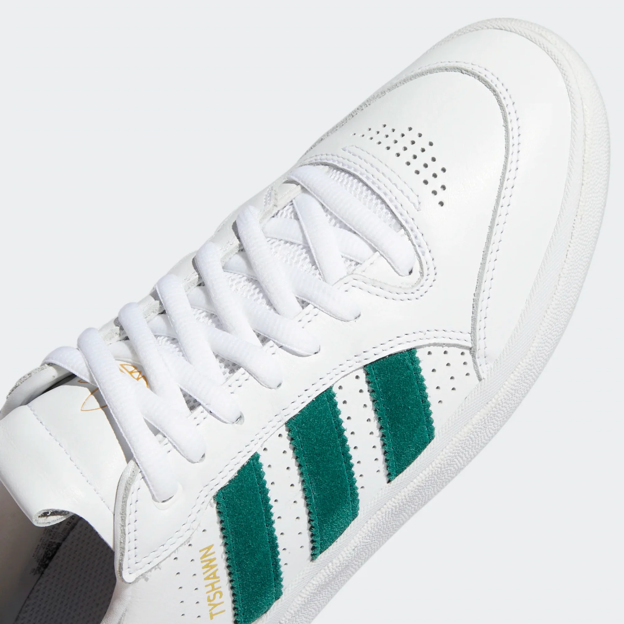 ADIDAS TYSHAWN LOW FLAT WHITE / COLLEGIATE GREEN / METALLIC GOLD - Image 2