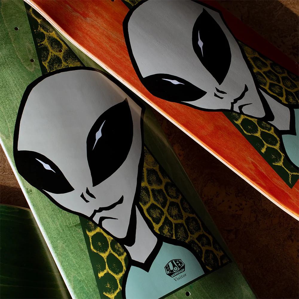 ALIEN WORKSHOP VISITOR - Image 2
