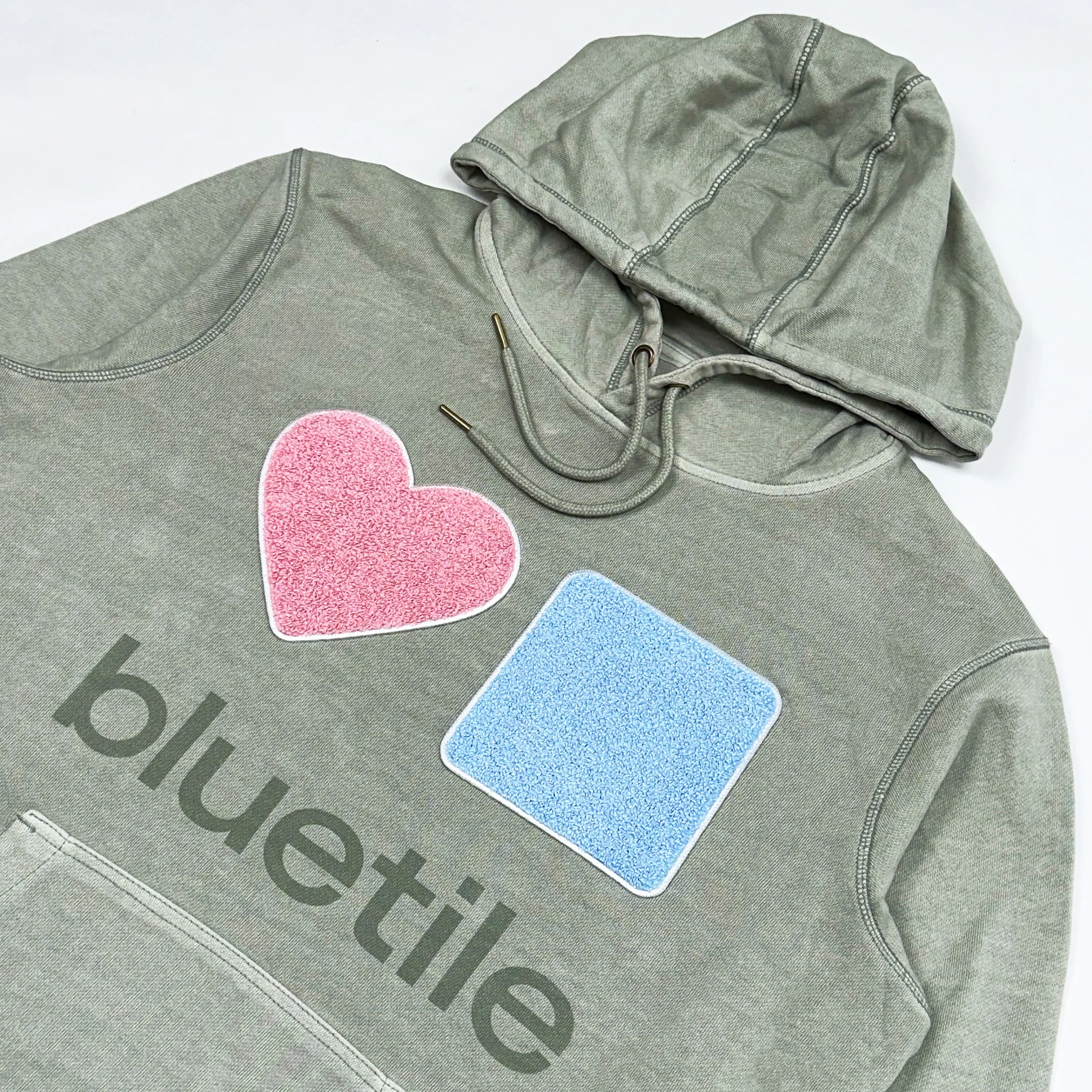 BLUETILE CHENILLE HEART & SQUARE HOODIE SAGE - Image 2
