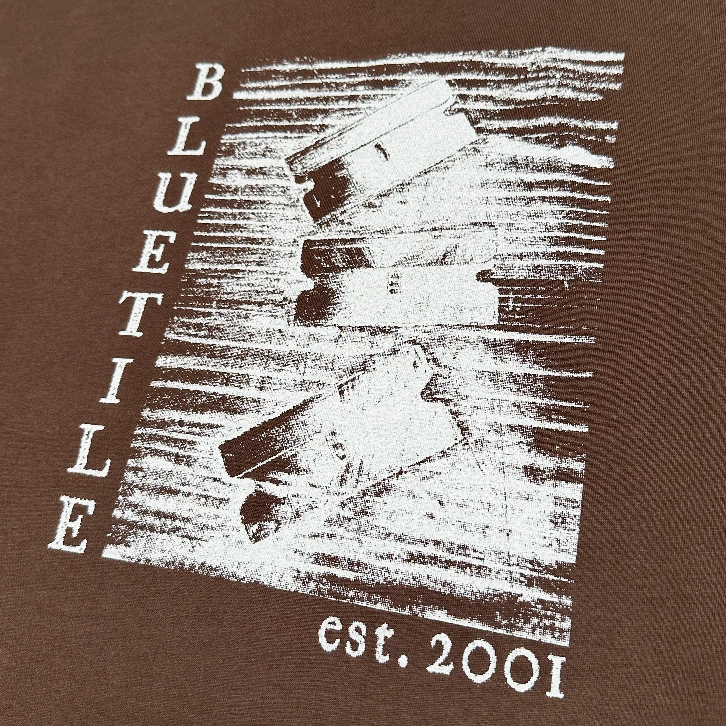 BLUETILE "RAZORS" TEE DARK CHOCOLATE - Image 2