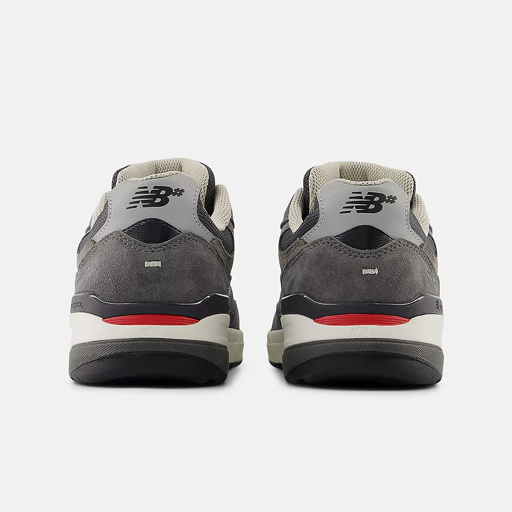 NB NUMERIC "GREY DAYS" REYNOLDS 933 DARK GREY / WHITE - Image 3