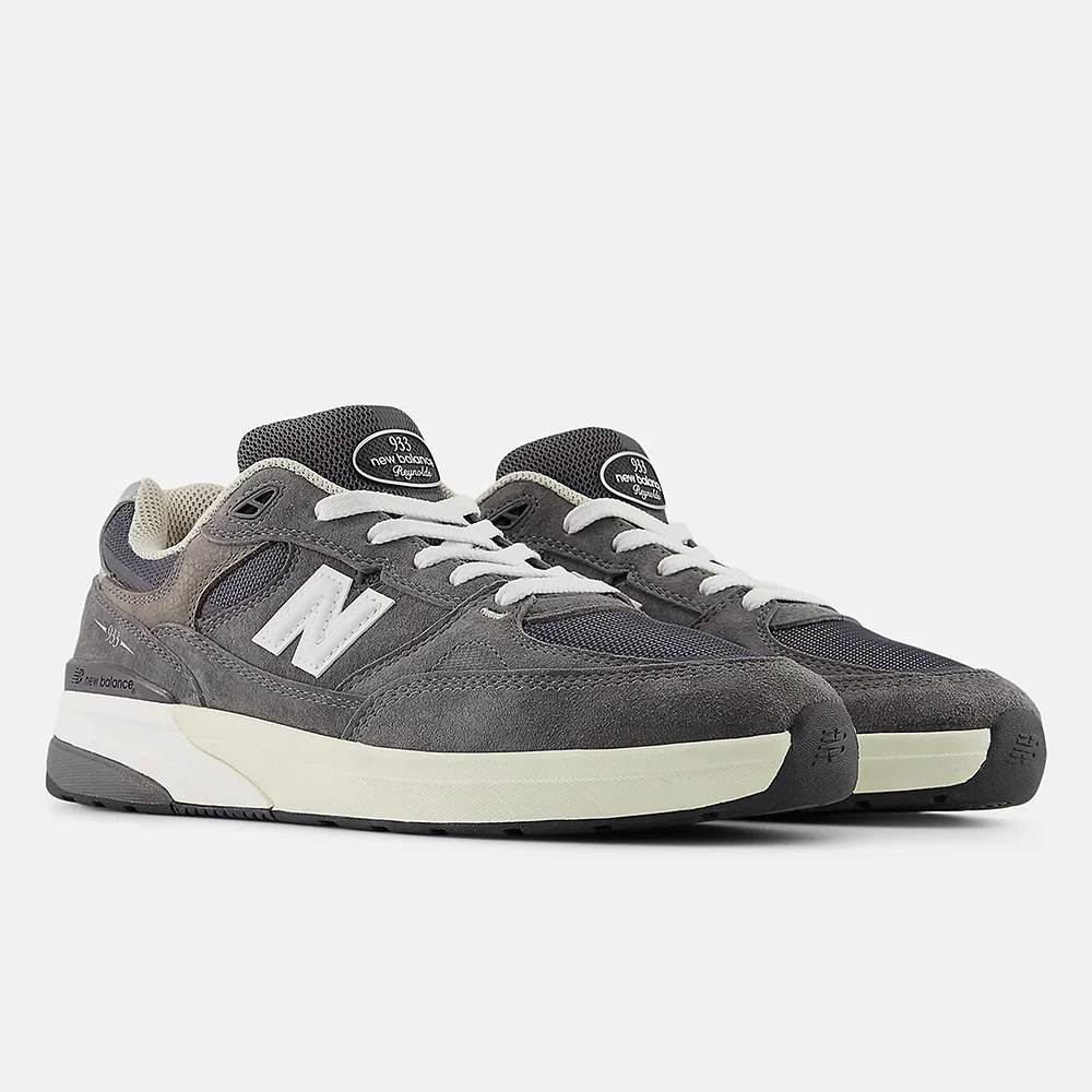 NB NUMERIC "GREY DAYS" REYNOLDS 933 DARK GREY / WHITE - Image 4