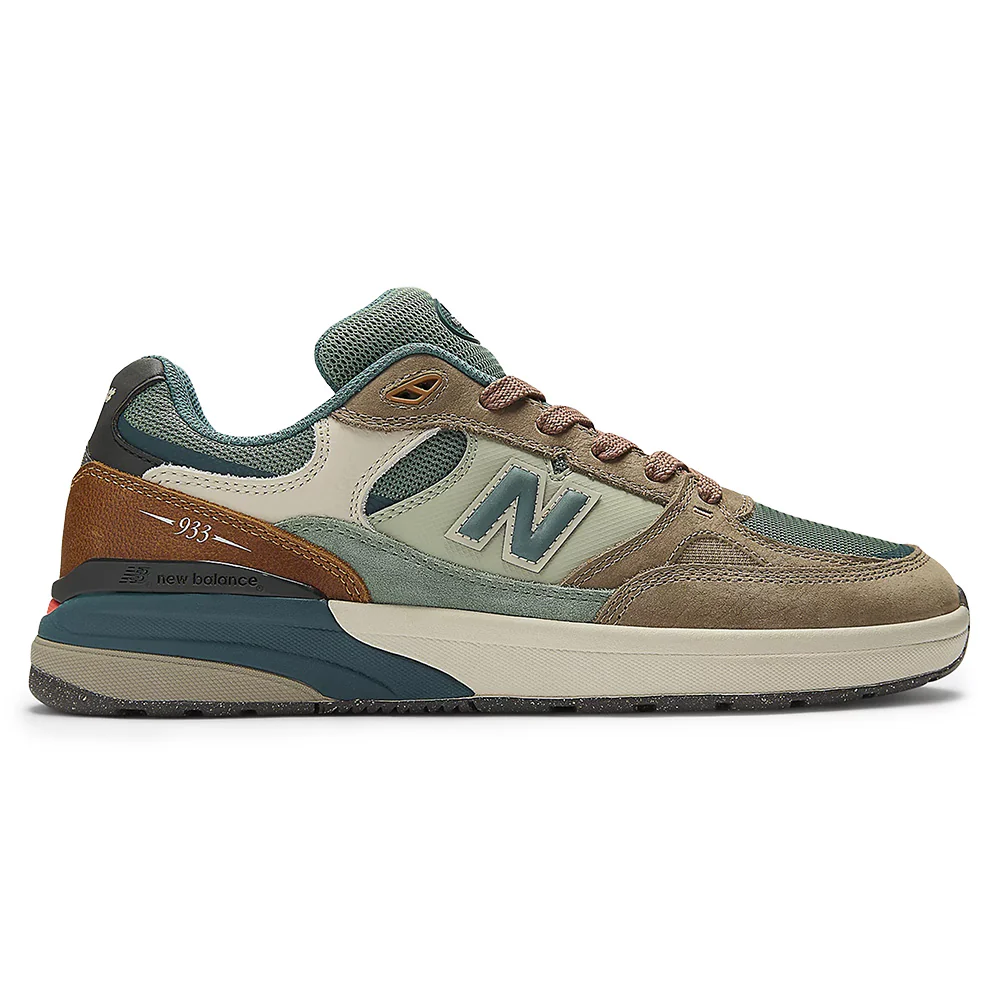 NB NUMERIC REYNOLDS 933 MUSHROOM / NEW SPRUCE