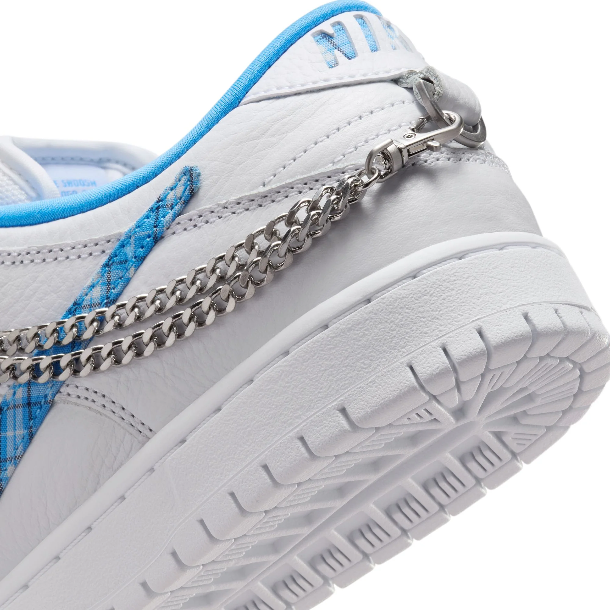NIKE SB X NICOLE HAUSE DUNK LOW PRO - Image 9