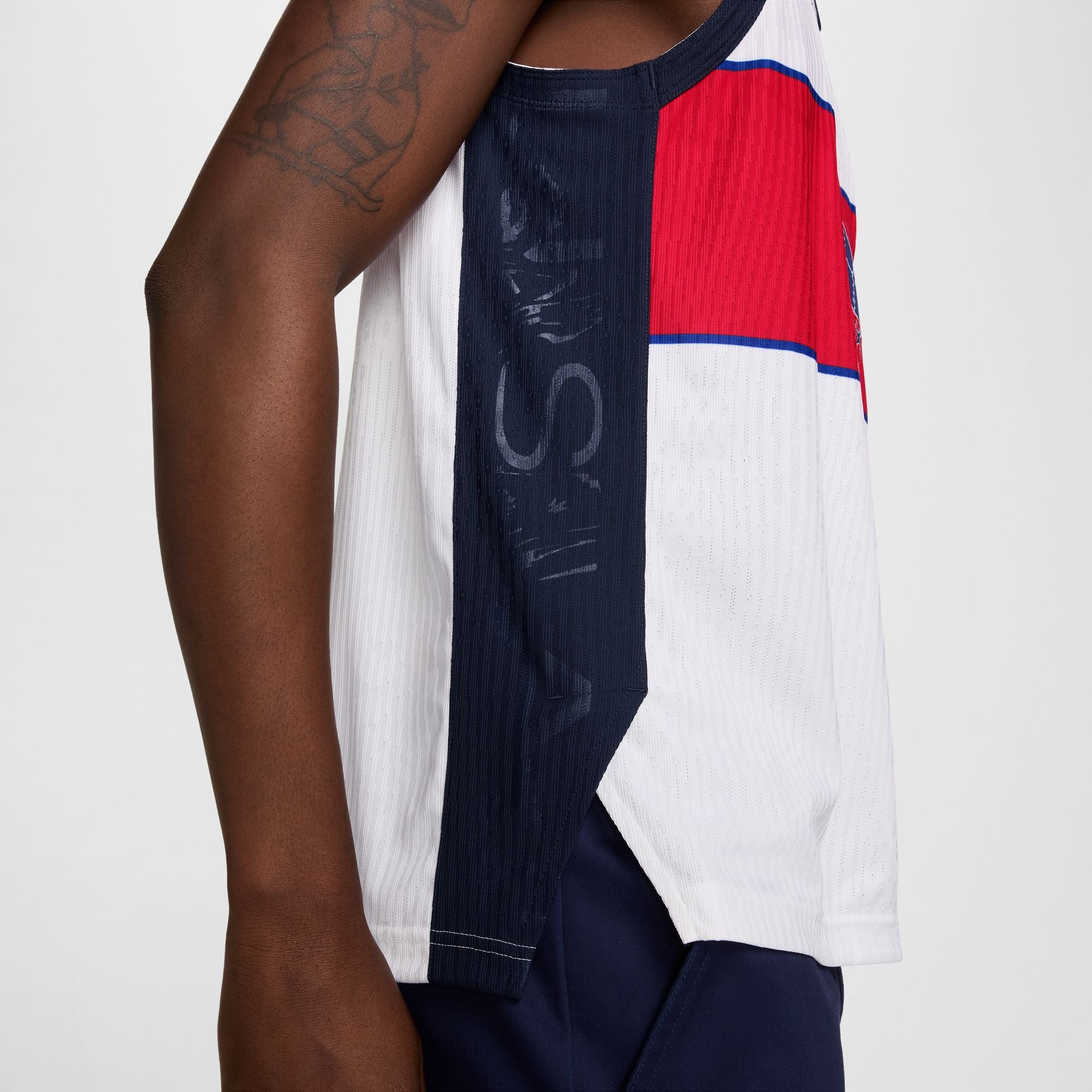 NIKE SB 2024 FEDERATION KIT DRI-FIT ADV SLEEVELESS SKATE JERSEY USA WHITE - Image 4