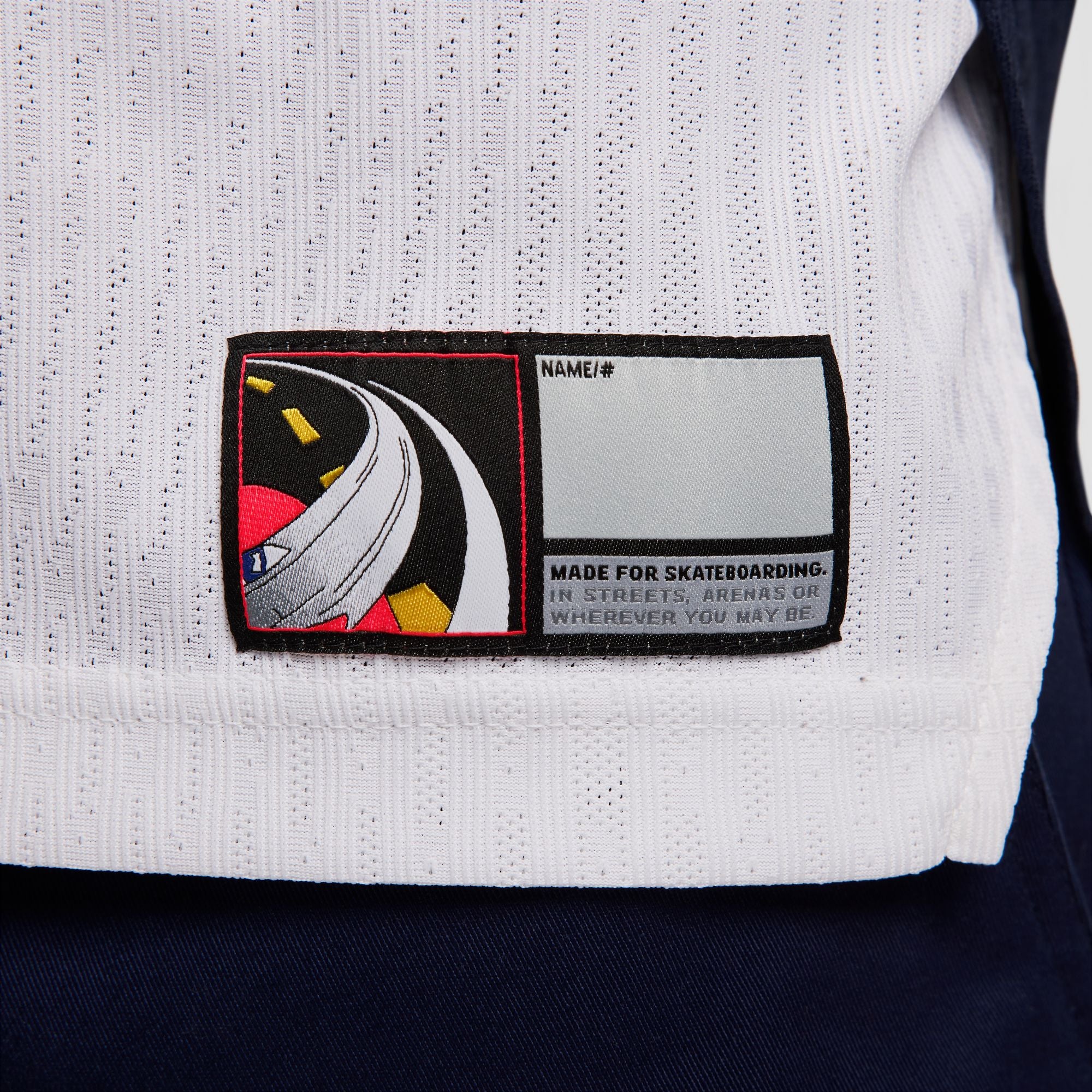 NIKE SB 2024 FEDERATION KIT DRI-FIT ADV SLEEVELESS SKATE JERSEY USA WHITE - Image 7
