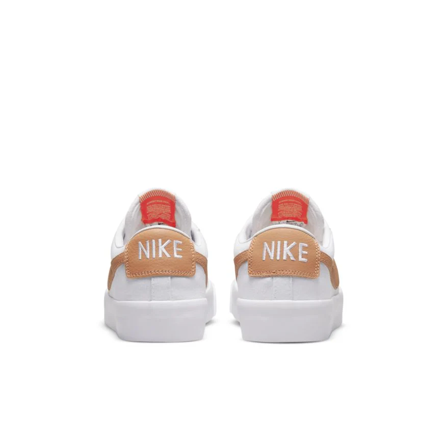 NIKE SB BLAZER LOW PRO GT ISO WHITE / LIGHT COGNAC - Image 4