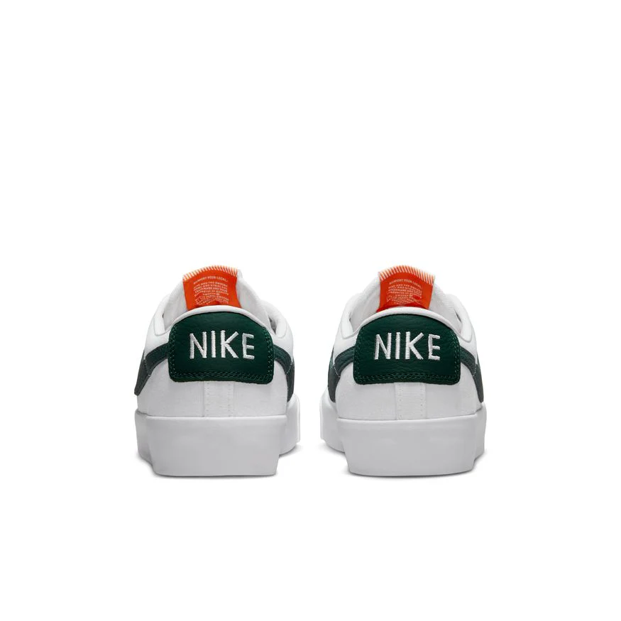 NIKE SB BLAZER LOW PRO GT ISO WHITE / PRO GREEN - Image 5