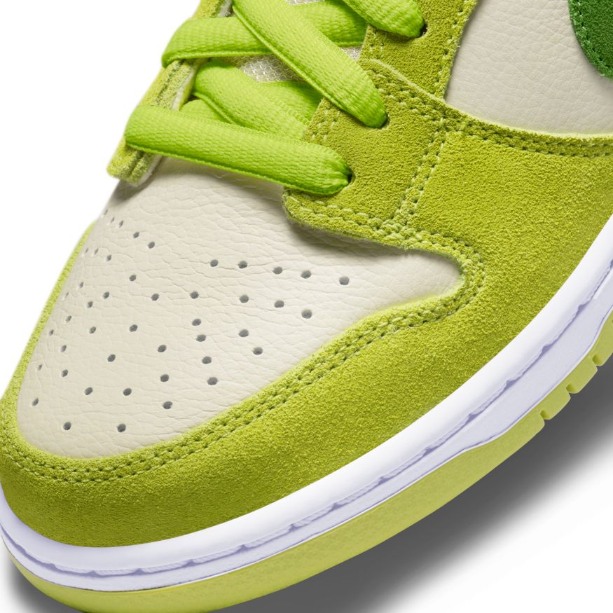 NIKE SB DUNK LOW PRO ATOMIC GREEN/CHLOROPHYLL - Image 4