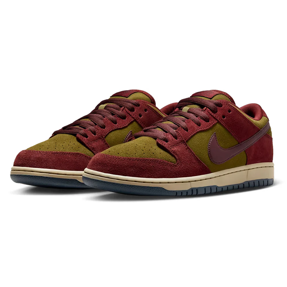 NIKE SB DUNK LOW PRO DARK TEAM RED / OLIVE FLAK - Image 2