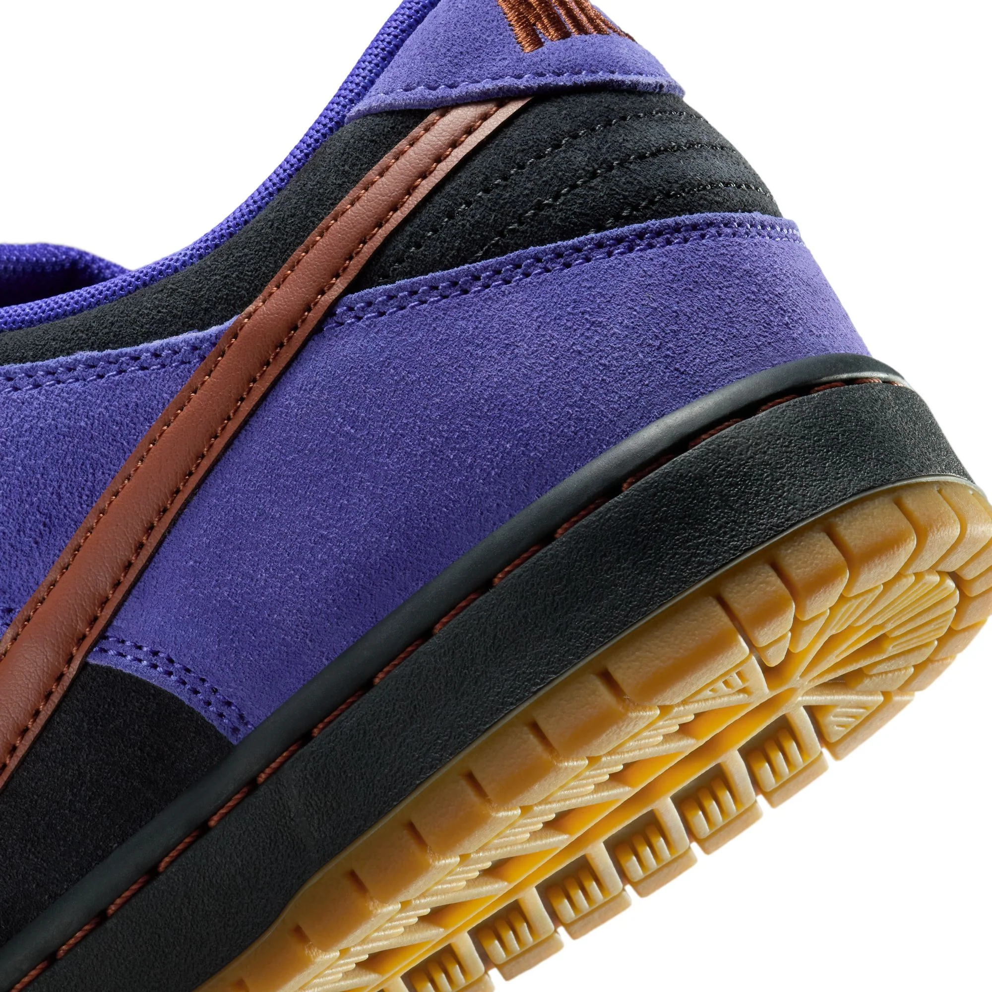 NIKE SB DUNK LOW PRO PERSIAN VIOLET / OFF NOIR - Image 8