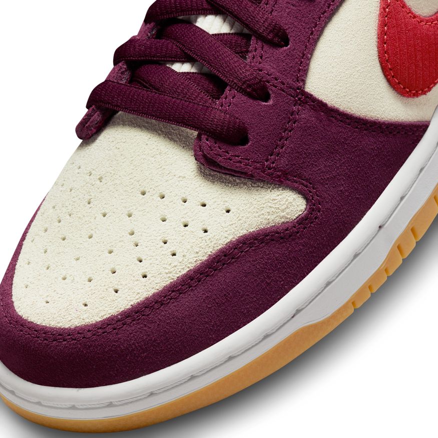 NIKE SB DUNK LOW PRO "SKATE LIKE A GIRL" DARK BEETROOT / CRIMSON - Image 5