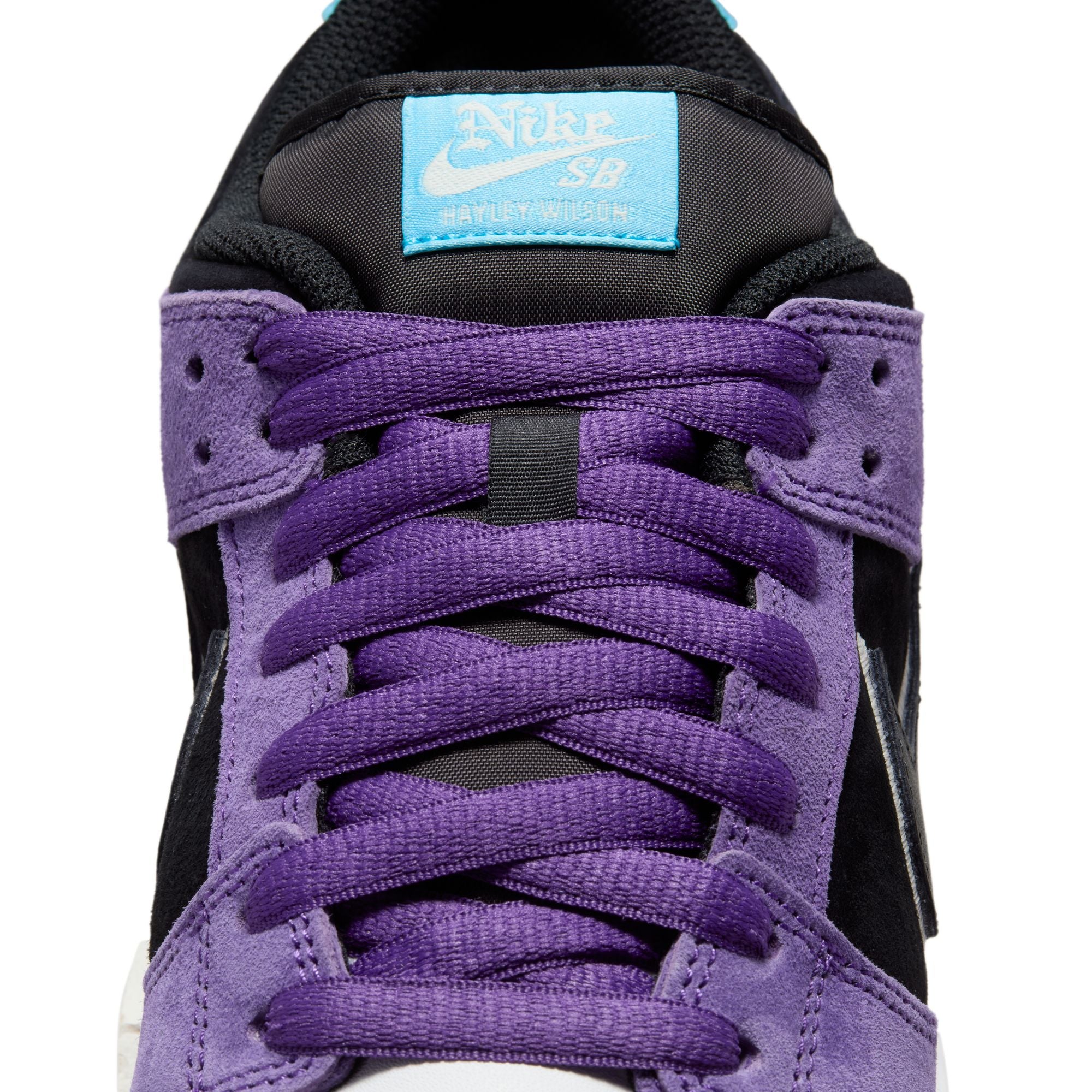 NIKE SB HAYLEY WILSON DUNK LOW PRO COURT PURPLE / BLACK-WHITE-LAGOON PULSE - Image 10