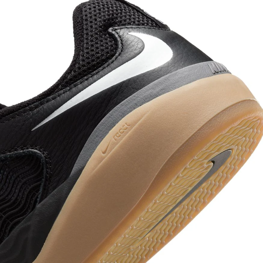 NIKE SB ISHOD PRM BLACK / WHITE / DARK GREY - Image 3