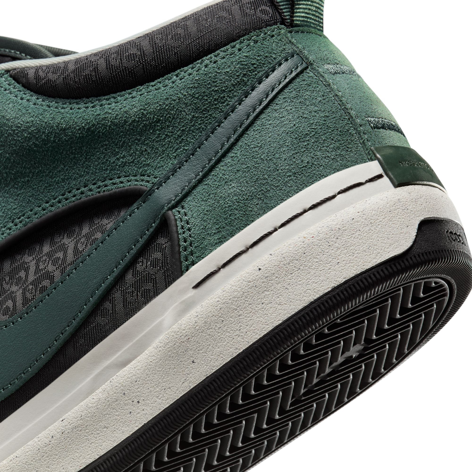 NIKE SB REACT LEO VINTAGE GREEN / BLACK - Image 4
