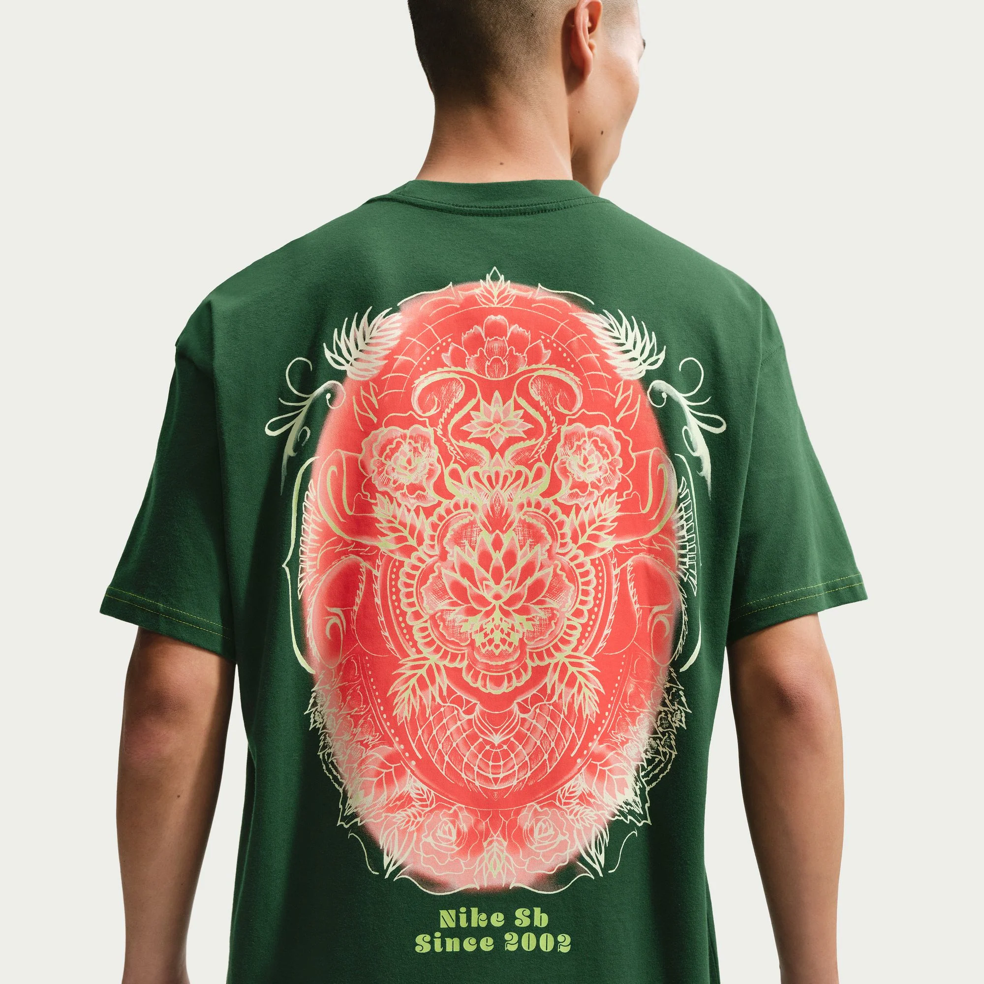 NIKE SB SONGKRAN SKATE TEE GREEN - Image 2