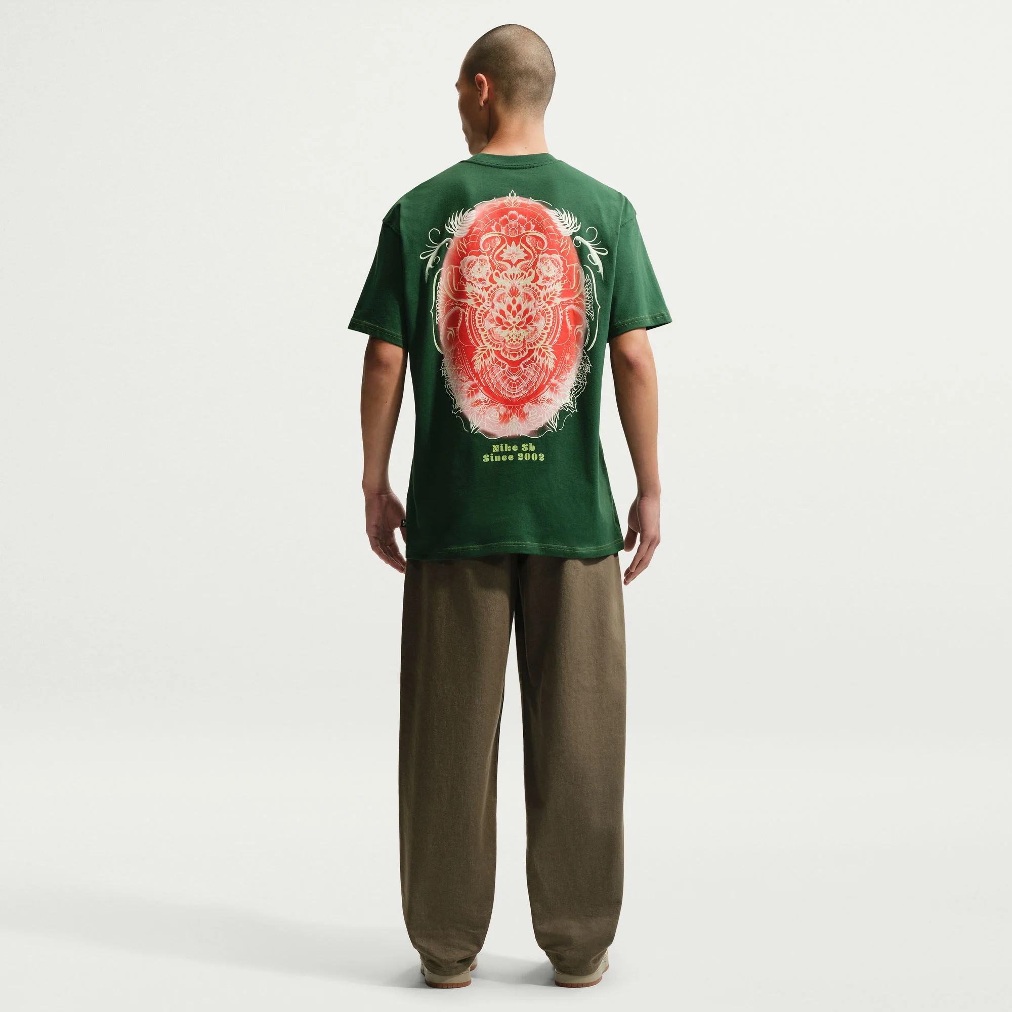NIKE SB SONGKRAN SKATE TEE GREEN - Image 3