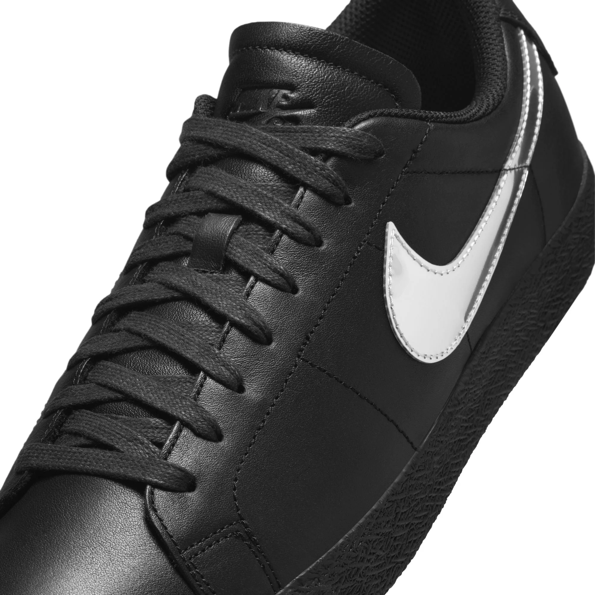 NIKE SB ZOOM BLAZER LOW X DANCER BLACK/METALLIC SILVER-BLACK - Image 2