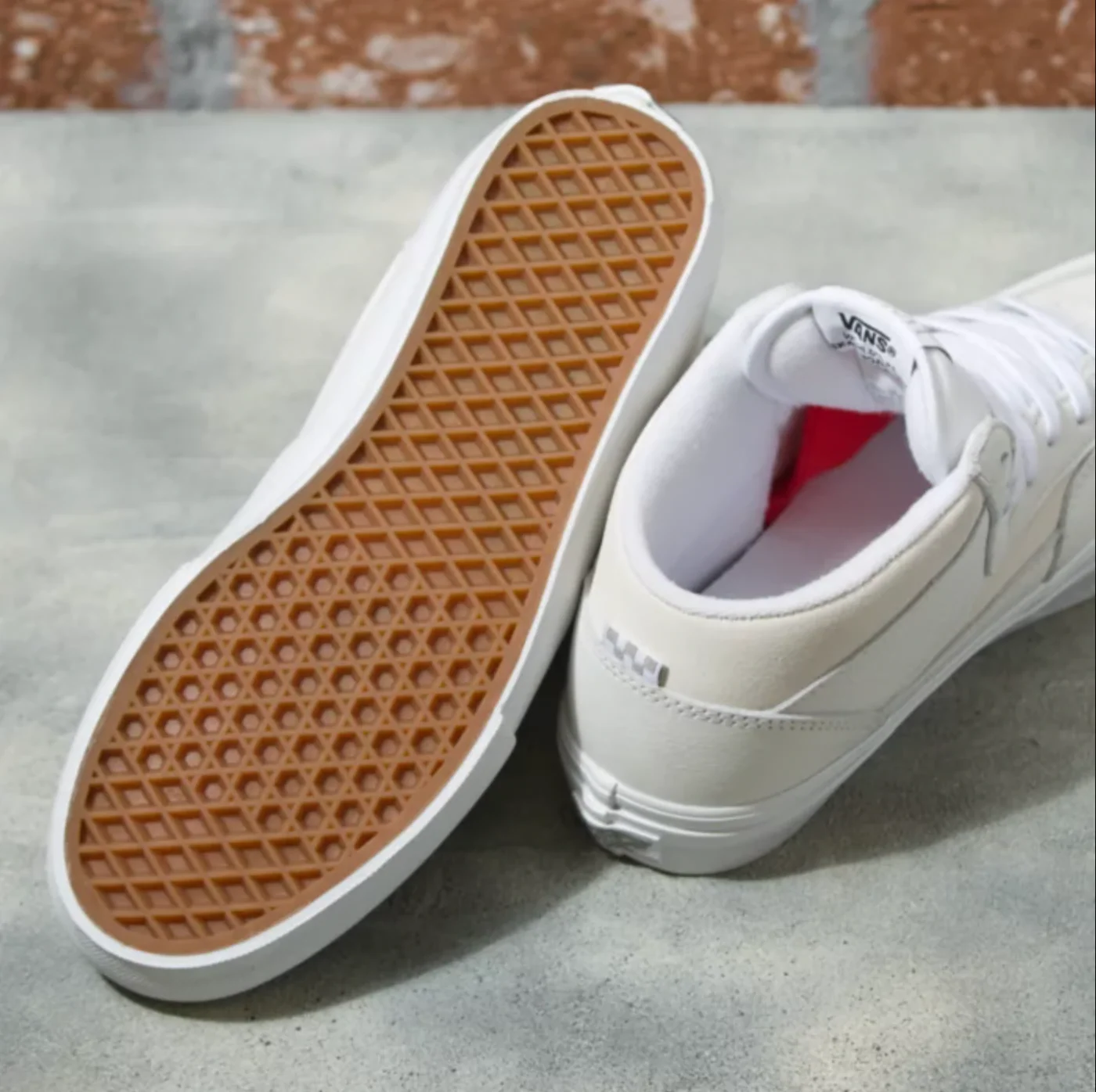 VANS DAZ SKATE HALF CAB WHITE - Image 2