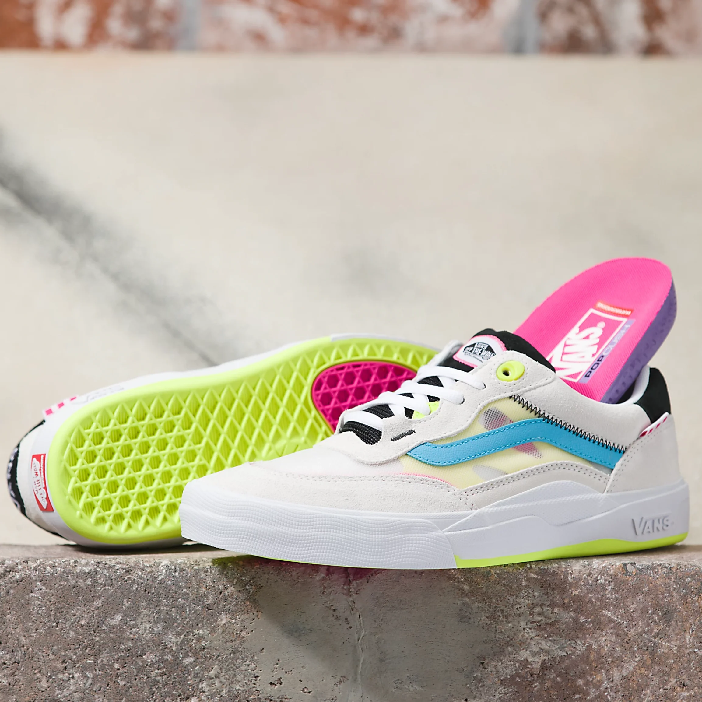 VANS SKATE NEON WAYVEE WHITE / MULTI - Image 2