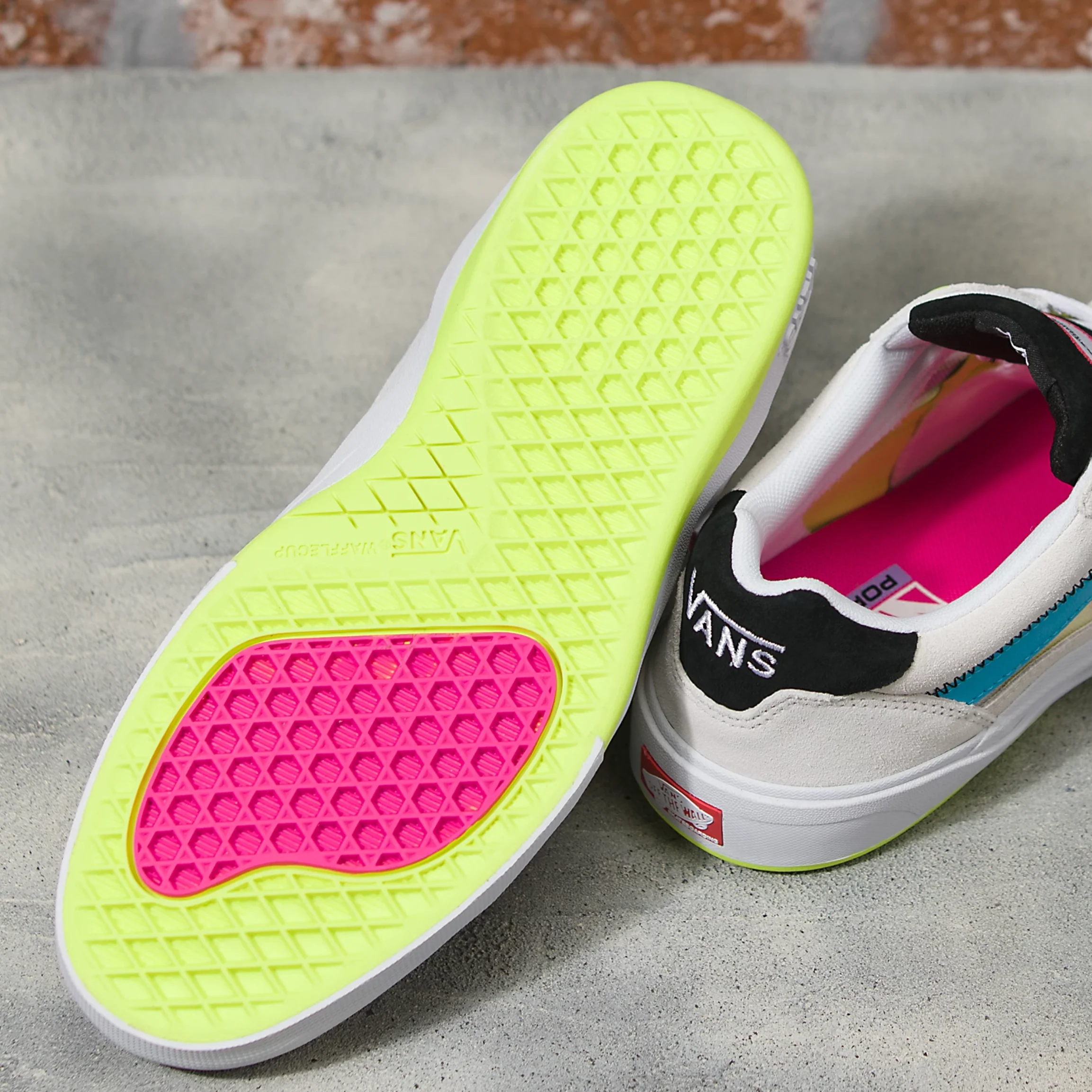 VANS SKATE NEON WAYVEE WHITE / MULTI - Image 4