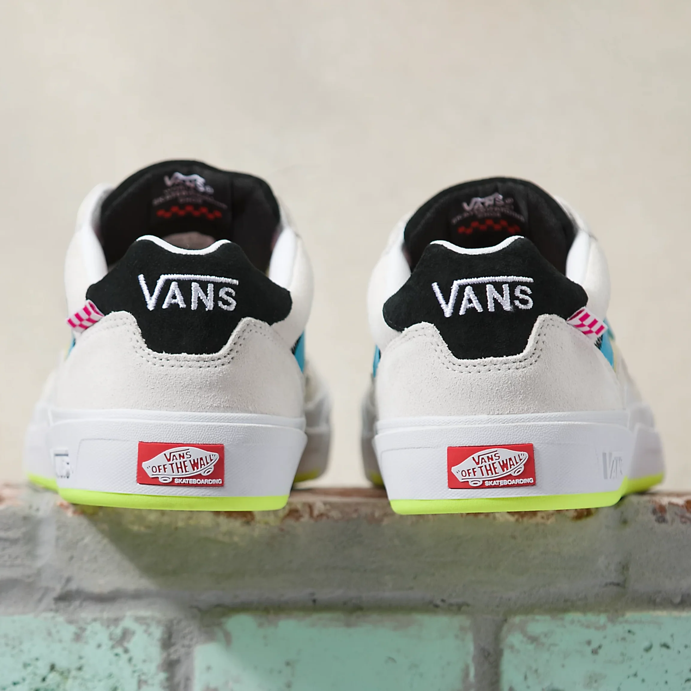 VANS SKATE NEON WAYVEE WHITE / MULTI - Image 5
