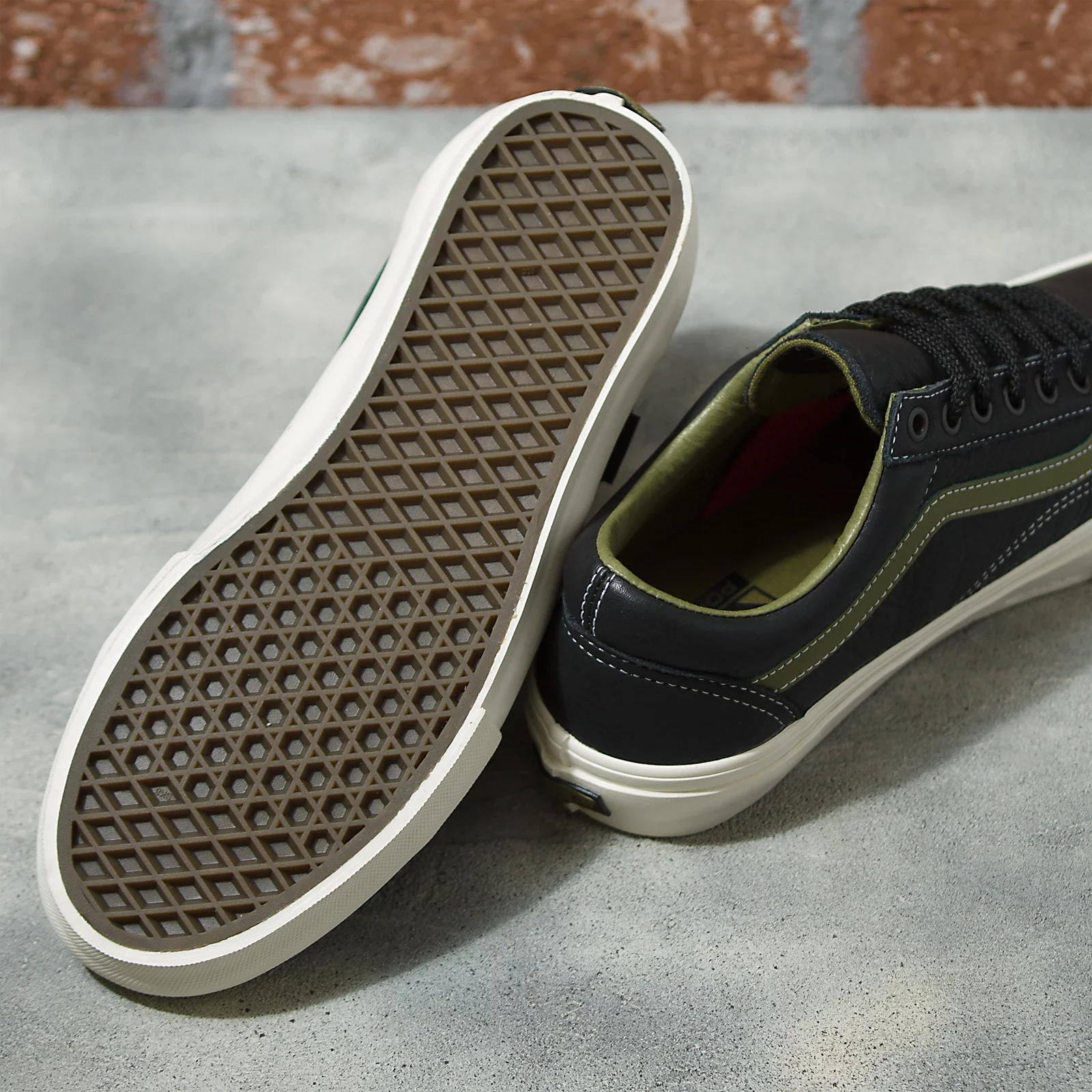 VANS SKATE OLD SKOOL BUTTER LEATHER BLACK / GREEN - Image 3